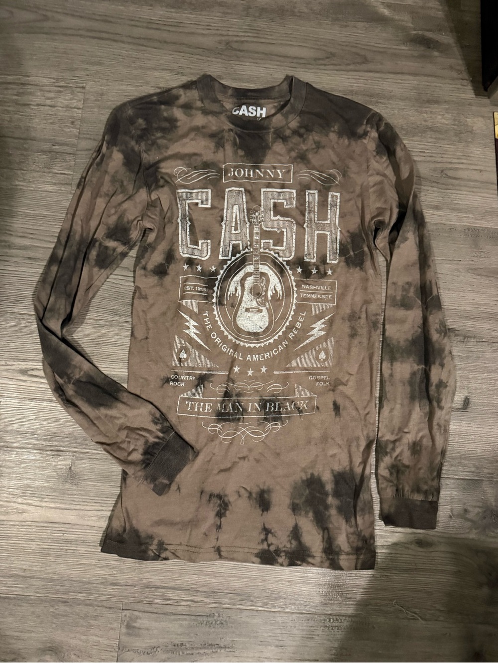 Johnny Cash Long Sleeve Tie-Dye Graphic Tee in Ash Brown